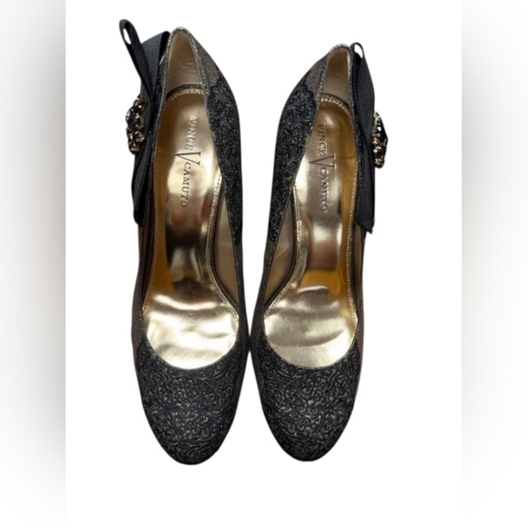 Vince Camuto NWT Heels V-C Beauty Bows Black/Gold Leather Size 8 1/2 - Picture 5 of 10
